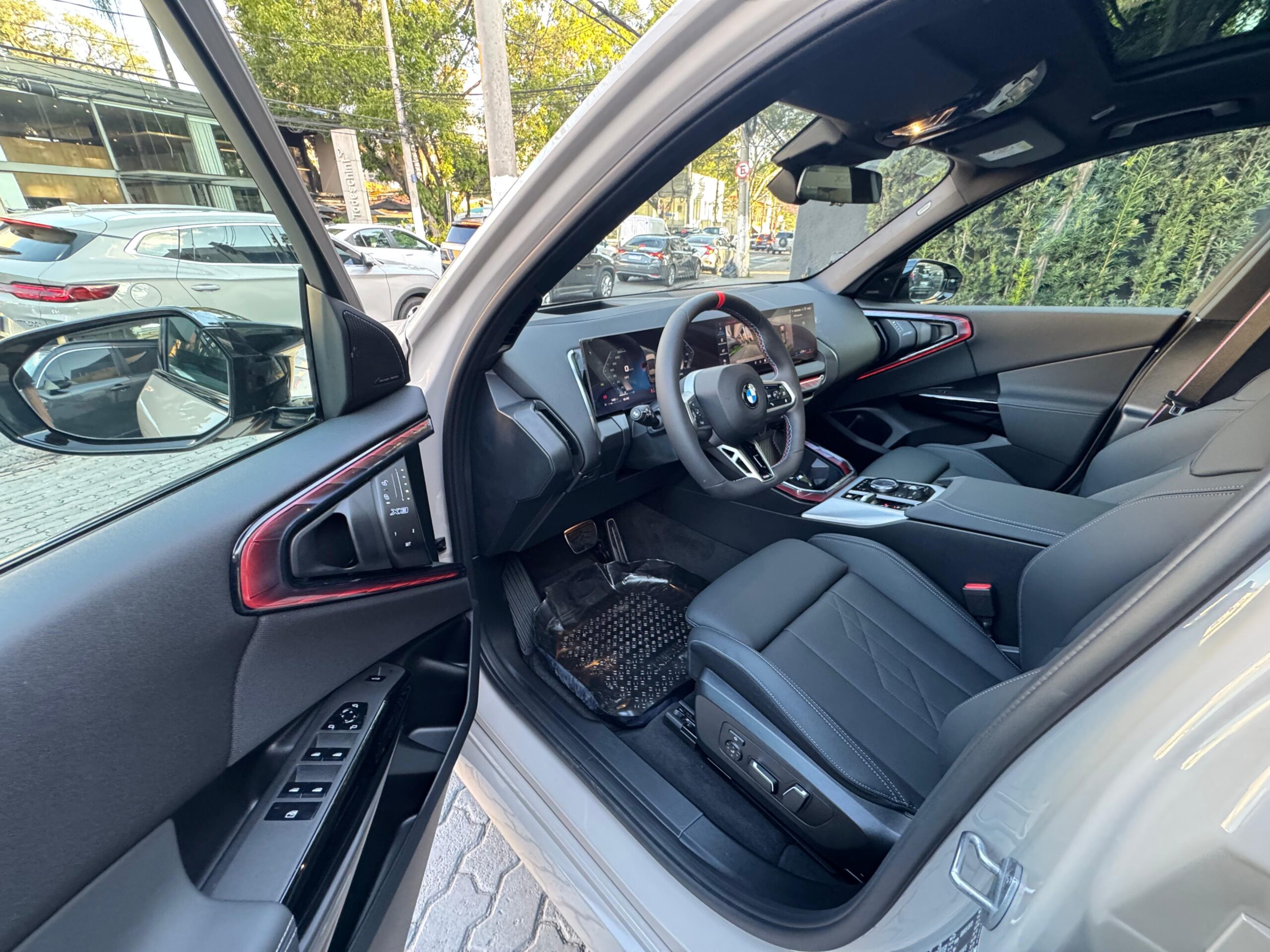 0db6e4bc-d3e2-4192-bcaa-861123be9771