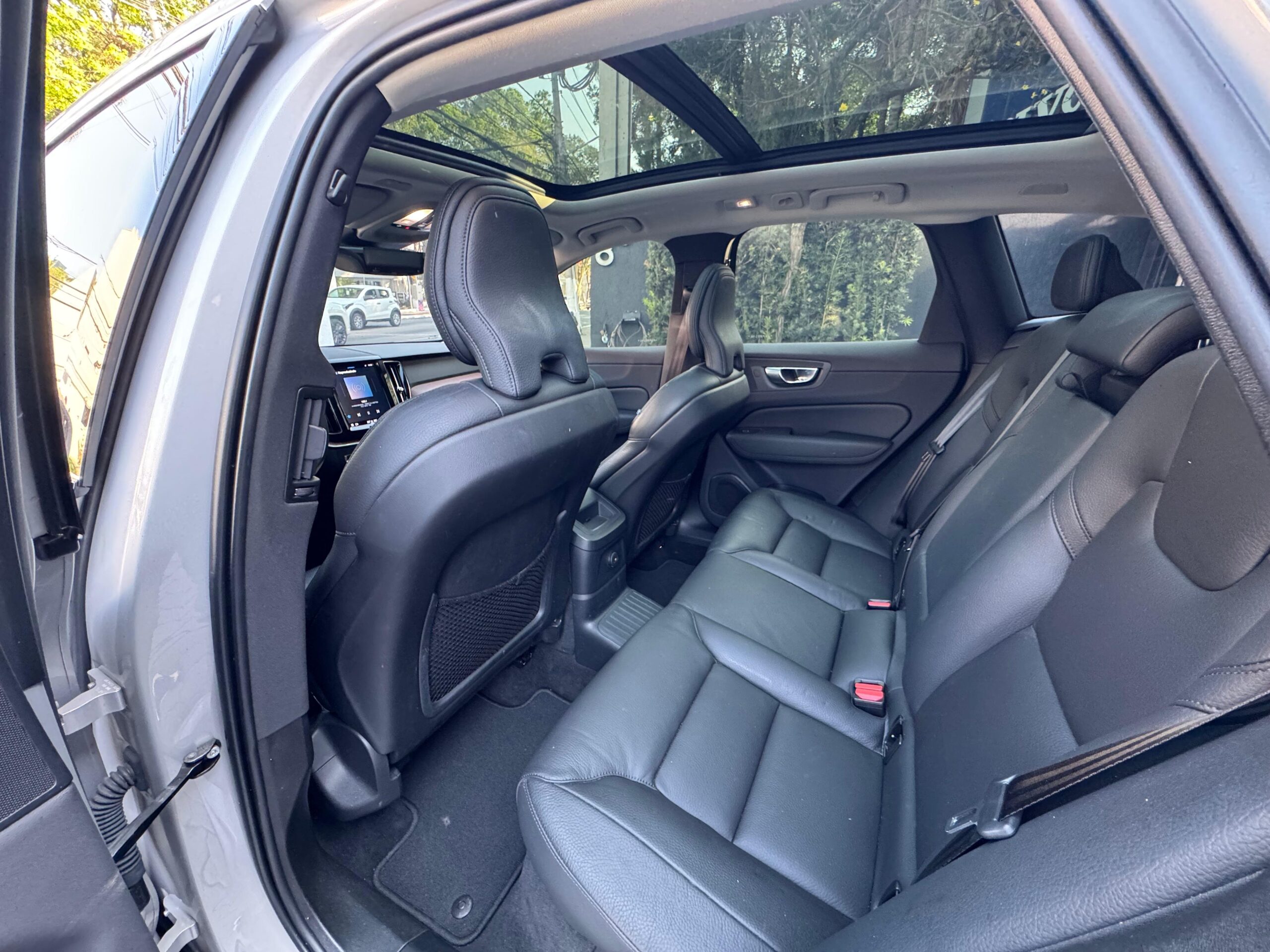 168399b9-1317-40fe-a332-5781bdf87e20