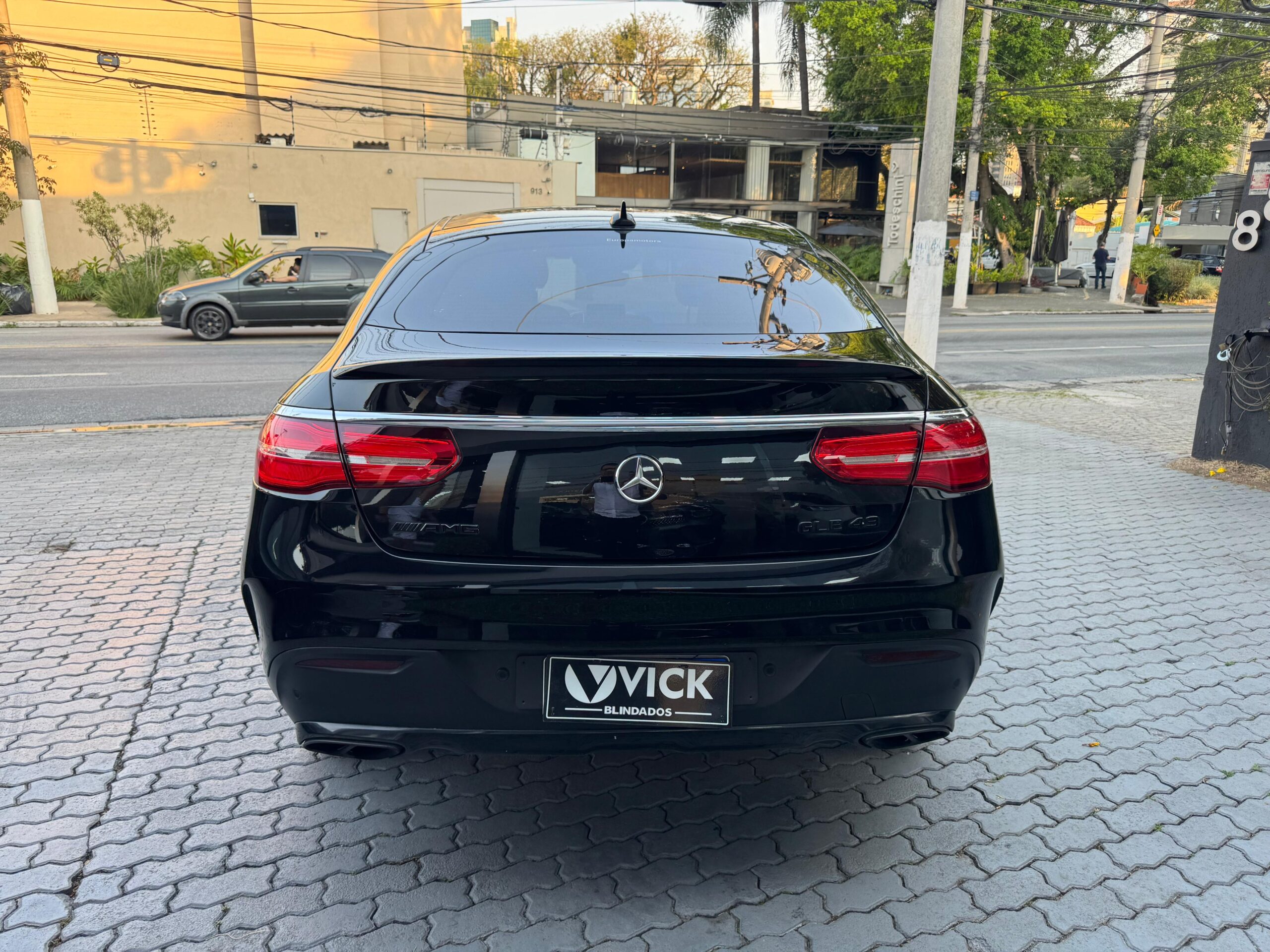 d5ae3564-b814-4b94-bebb-6fbf358da095