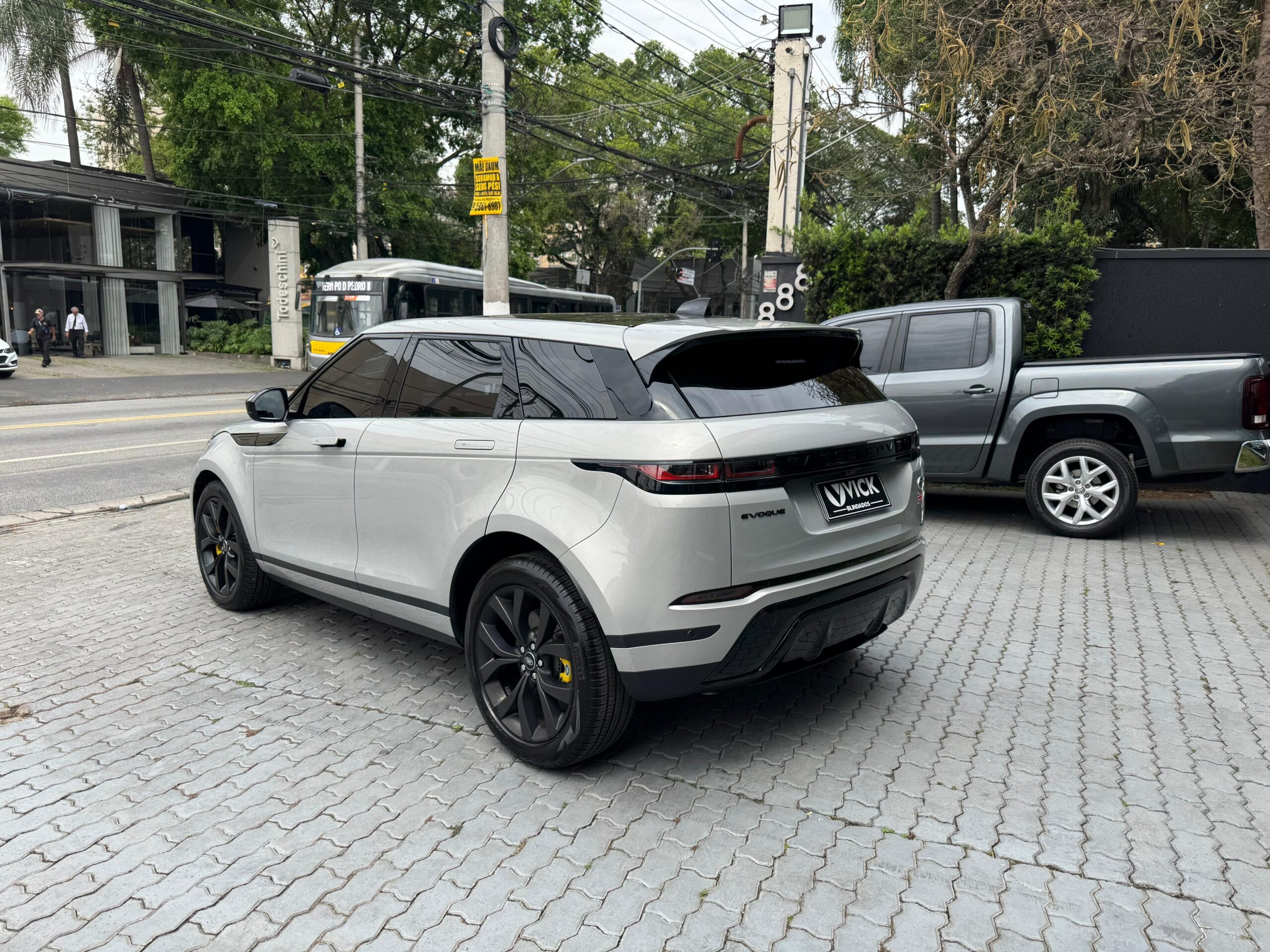 57b2b75a-bdab-45dc-a5e2-42eb2d91a902