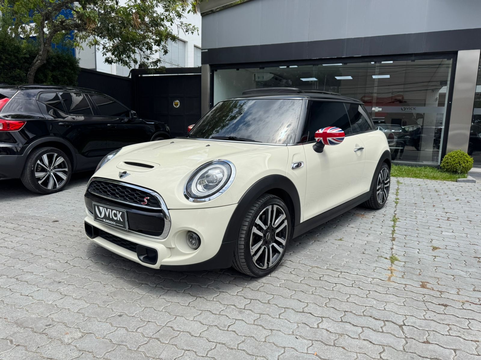 37f09752-21e7-48ff-97c5-311323e75e9f