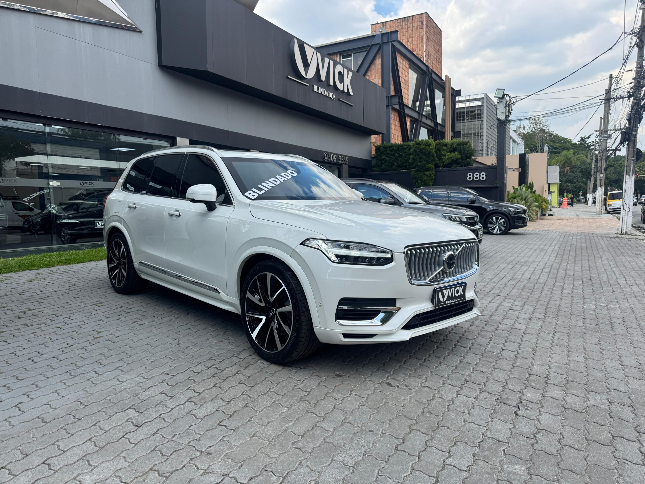 63052525-cec1-4b26-a31b-7bd38d048c45