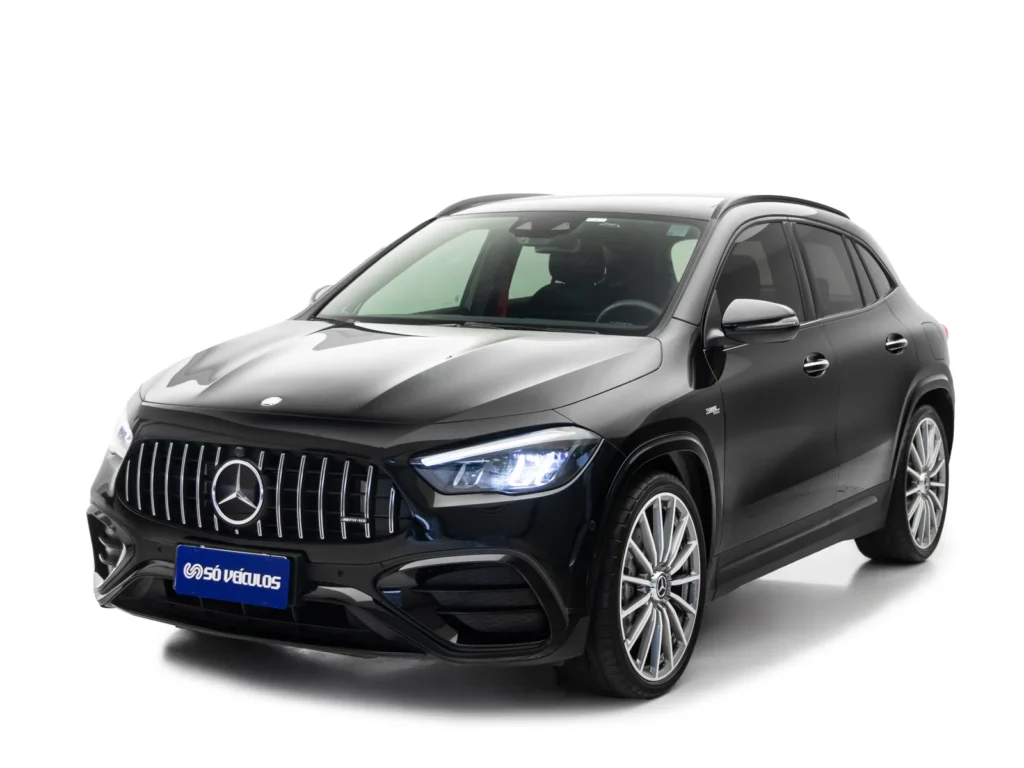 MERCEDES-BENZ GLA 35 AMG