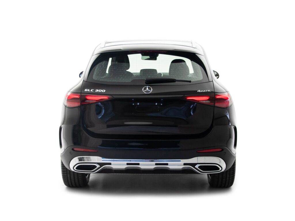 MERCEDES-BENZ GLC 300 AMG LINE