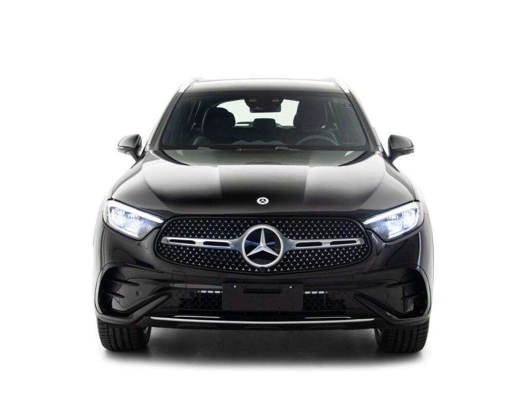 MERCEDES-BENZ GLC 300 AMG LINE