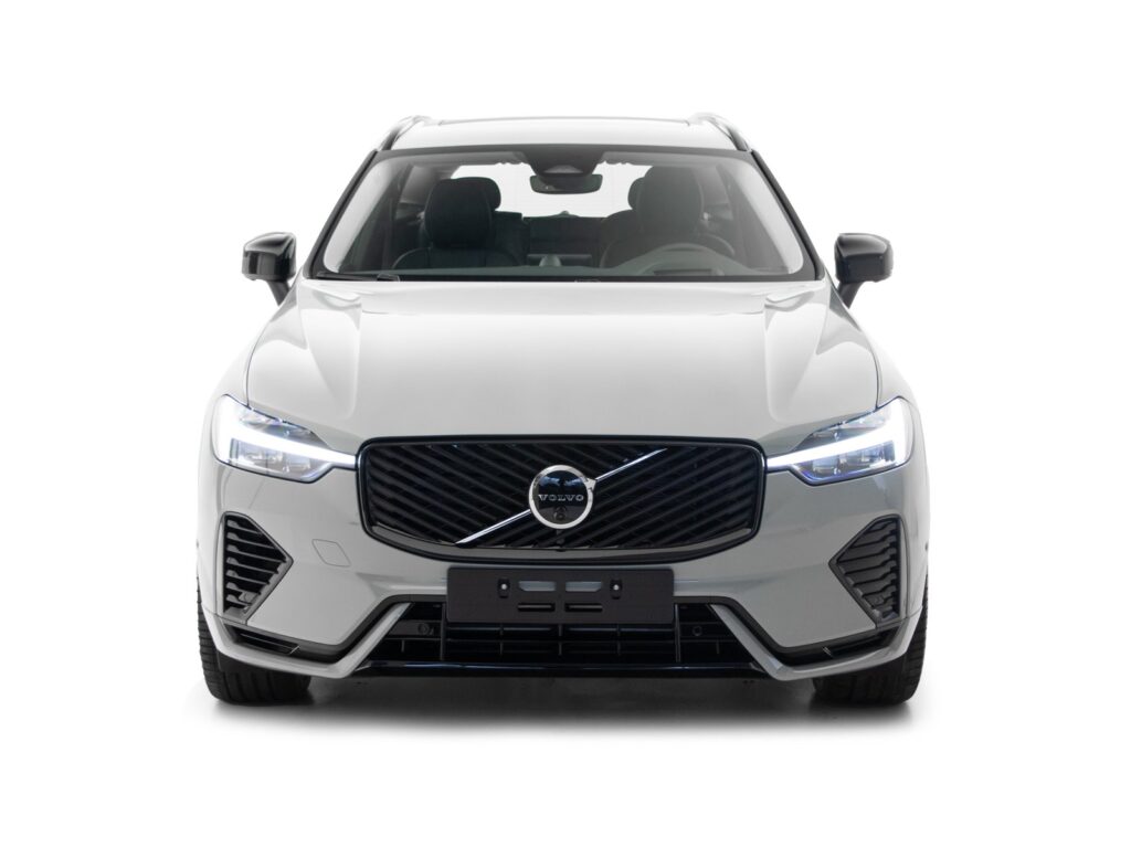 VOLVO XC60 T8 ULTRA DARK